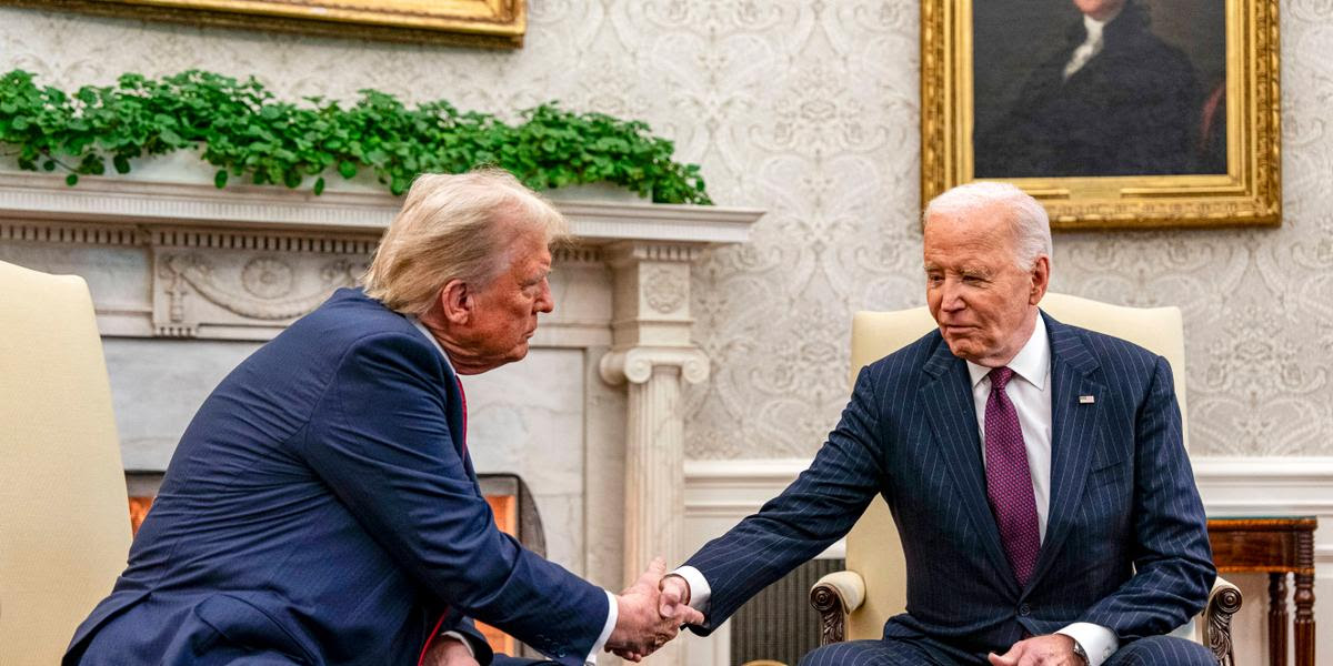 United States President Joe Biden, right, shakes hands with US President-elect Donald J Trump during a meeting in the Oval Office of the White House in Washington, DC, US, on Wednesday, November 13, 2024. Biden will argue in favor of continued US aid to Ukraine during the transition to President-elect Donald Trump s administration, according to national security advisor Jake Sullivan. Copyright: xIndependentxStillxPoolxphotox 2024xBloombergxFinancexLPxfromxConsolidatedxNewsxPhotosxAllxRightsxReservedx