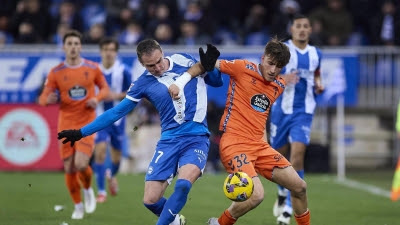 El Celta salva un punto en Mendizorrotza y sume en problemas al Alavés