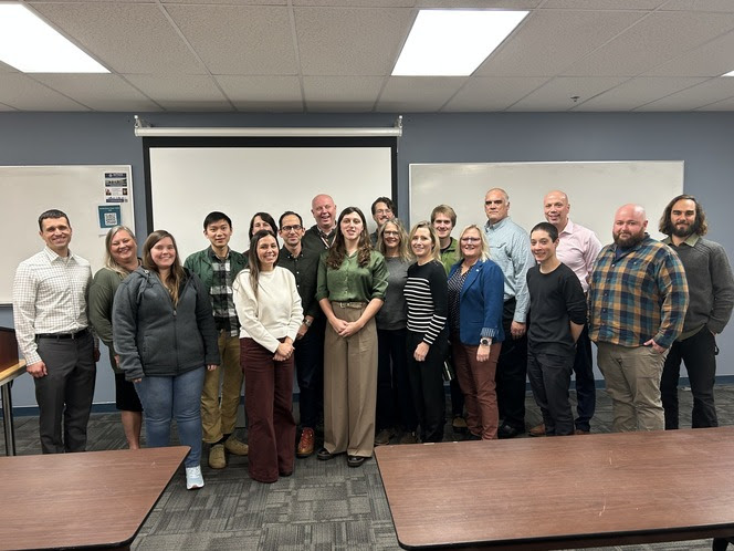 MITAGS/WSF Scholarship 2025 Cohort gathers for a group picture.