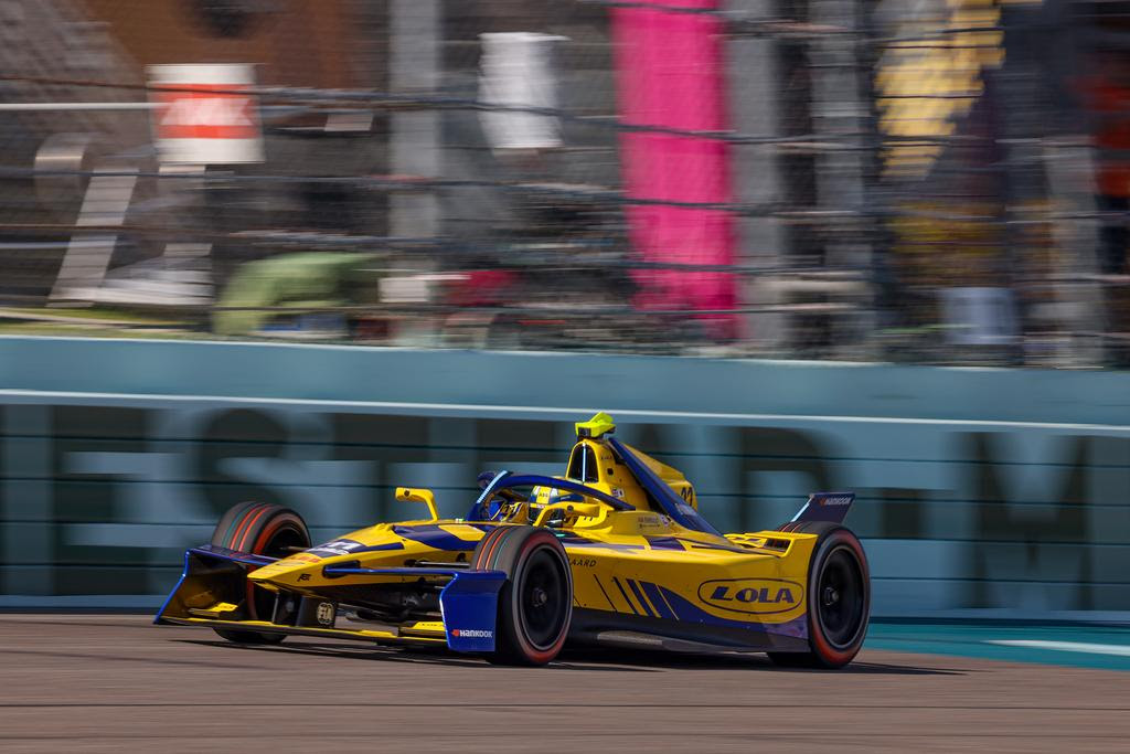 Lucas di Grassi conquistou primeiro pódio da Lola Yamaha ABT (ABT)