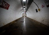 Interior del túnel peatonal de Woolwich