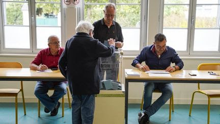 Second tour des législatives 2024 : la participation atteint 59,71% à 17 heures, au plus haut depuis 1981