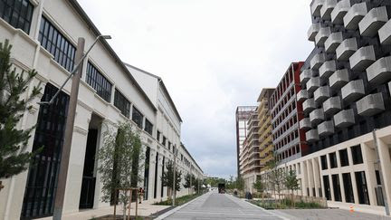 'Je suis juste trop excitée d'être ici' : les premiers athlètes arrivent au village olympique