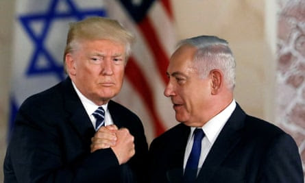 Trump and Netanyahu shake hands