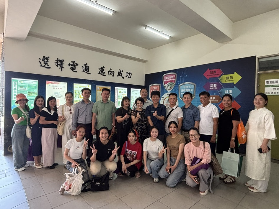 越南教育科學院參訪團蒞臨樹德科大 盼攜手推動國際專業人才交流