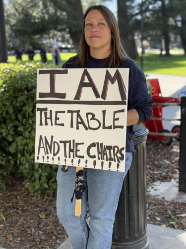 I Am The Table And The Chair