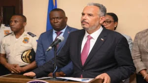 alex didier fils aime primer ministro haiti