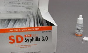 La sífilis es una enfermedad bacteriana de transmisión sexual curable con antibióticos.