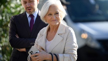 Dans la Sarthe, le 'parachutage' de Marie-Caroline Le Pen laisse songeurs les électeurs