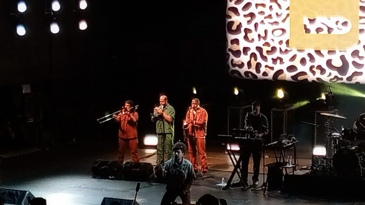 Dread Mar I llenó de reggae la Concha Acústica