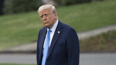 Donald Trump impone aranceles a la Unión Europea y China
