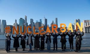 El 26 de noviembre de 2023, activistas de Nueva York se unieron a personas de todo el mundo en el Día de Acción Mundial contra las armas nucleares.