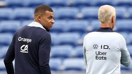 Le contexte autour de Kylian Mbappé n'est 'pas une bonne chose pour l'équipe de France', regrette Didier Deschamps