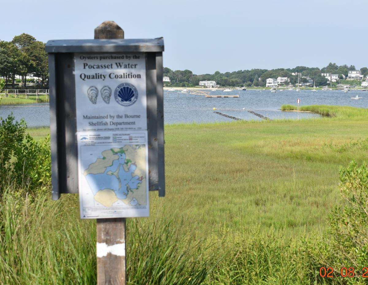 Oyster sign at the Spit on Patuisset