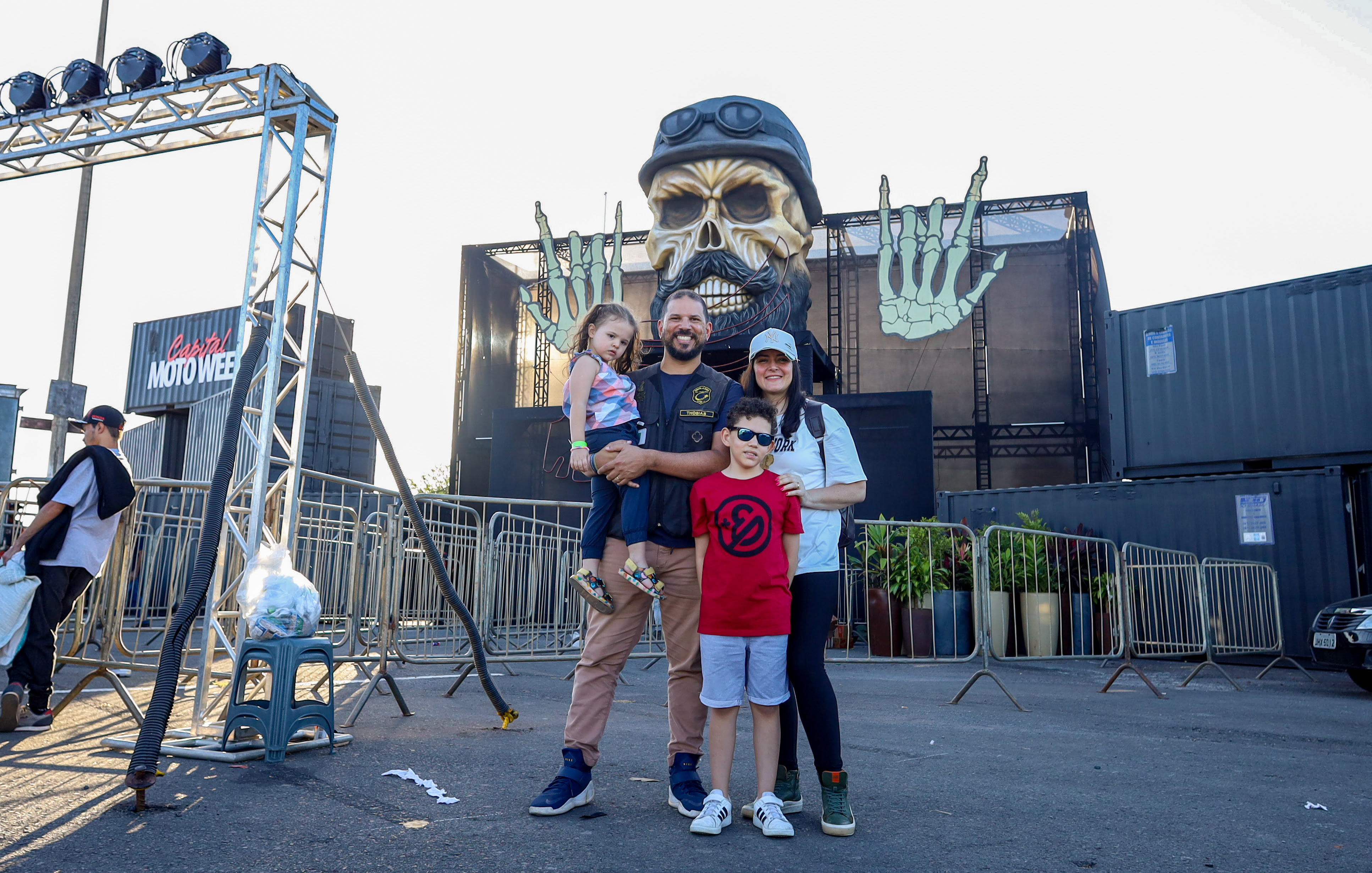 1df46d06e7ba1243245acd8b350b908d Cidade da Moto abre portões em ritmo de rock, família e adrenalina