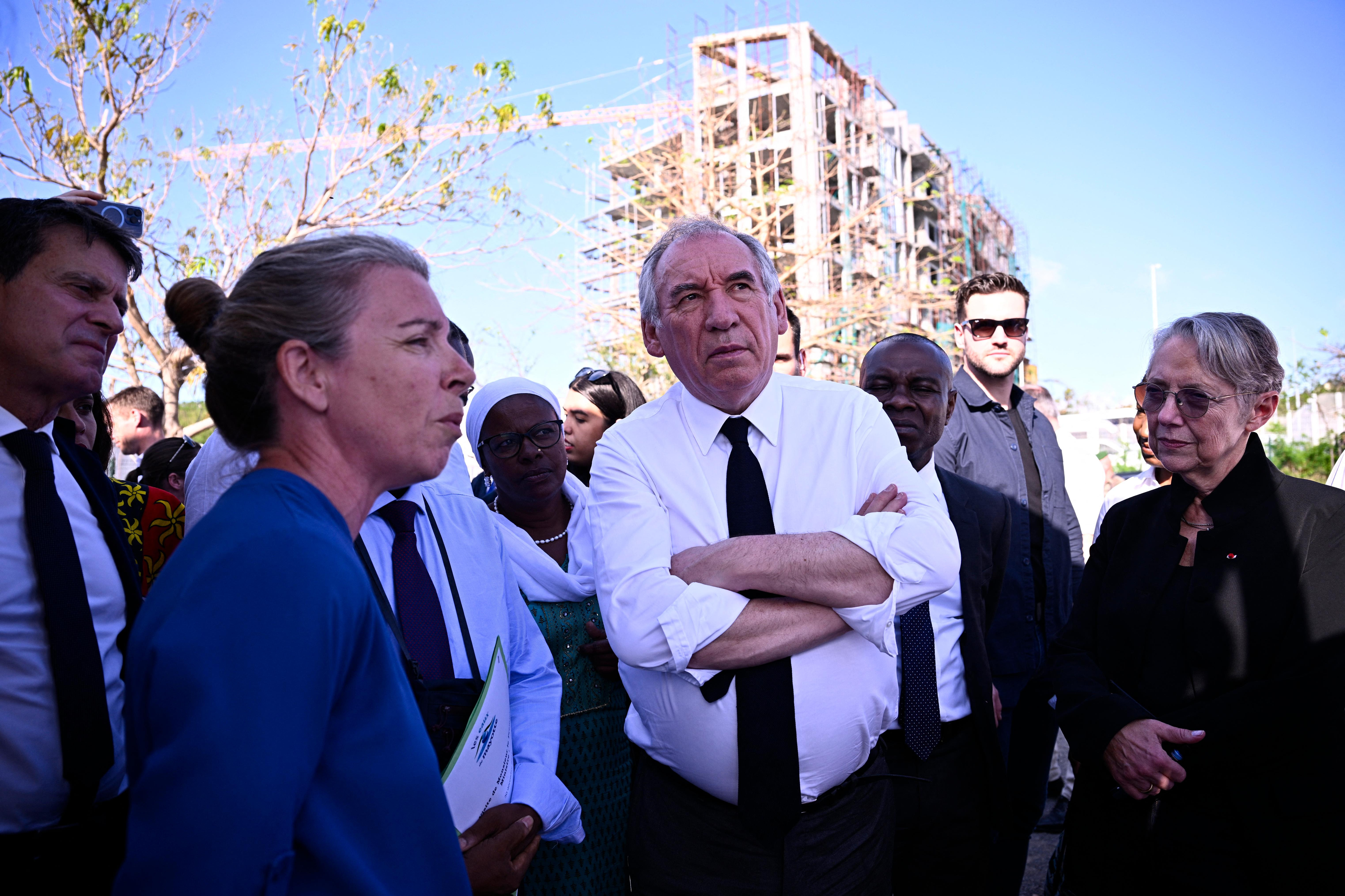 François Bayrou veut remettre Mayotte « debout » après le passage du cyclone Chido