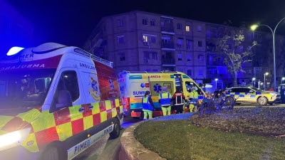 Herido de gravedad un hombre de 44 años tras precipitarse 4 metros de altura a un patio interior en Madrid