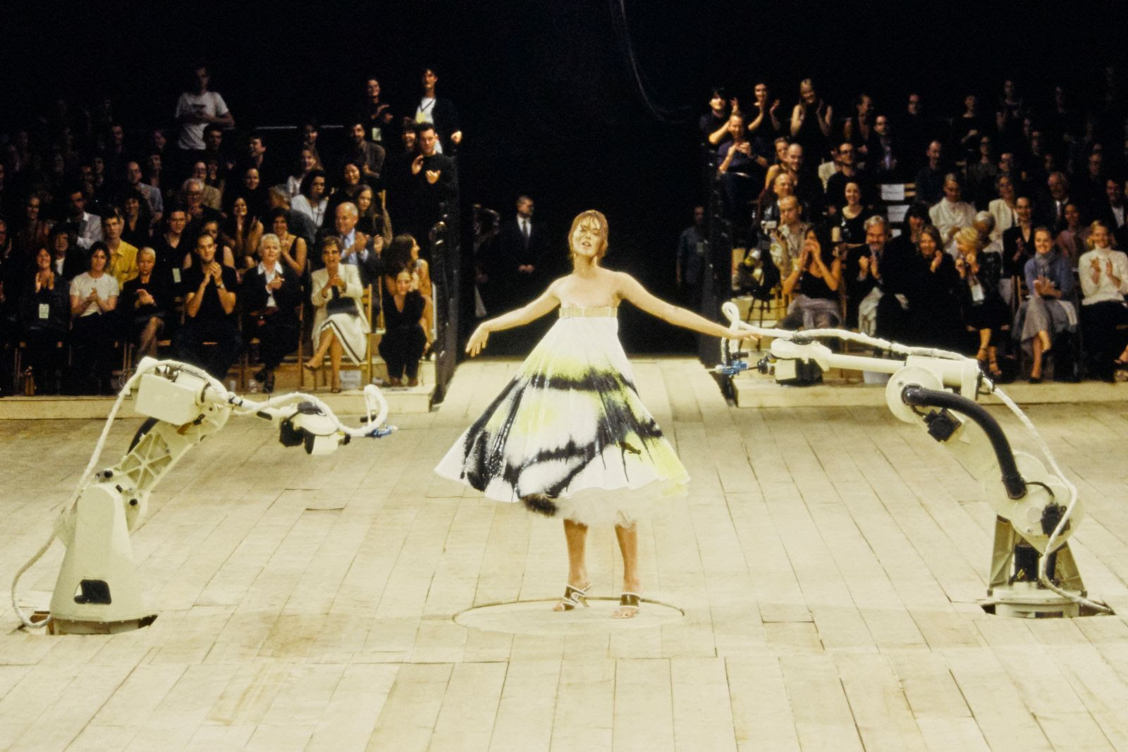 Alexander McQueen primavera-verano 1999