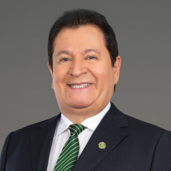 Fabricio Oliveira, Presidente Internacional