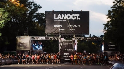 Cerca de 8.000 corredores participan en el festival del running La Nocturna de Madrid
