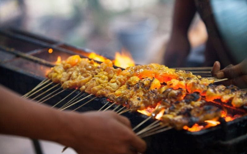 Dishes at Singapore’s Night Markets