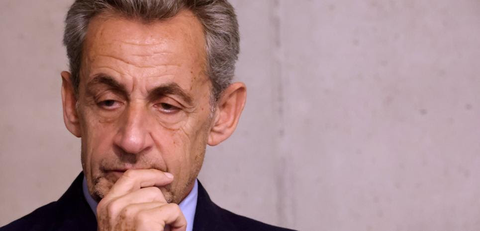 Nicolas Sarkozy, autre symbole de la crise de la Vᵉ République