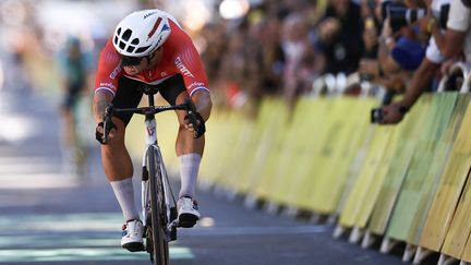 Tour de France 2024 : Dylan Groenewegen remporte la 6e étape au sprint à Dijon