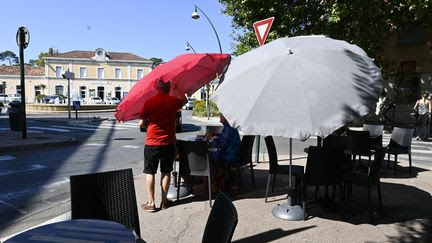 Vague de chaleur : 39 départements d'une large moitié sud de la France placés en vigilance orange canicule