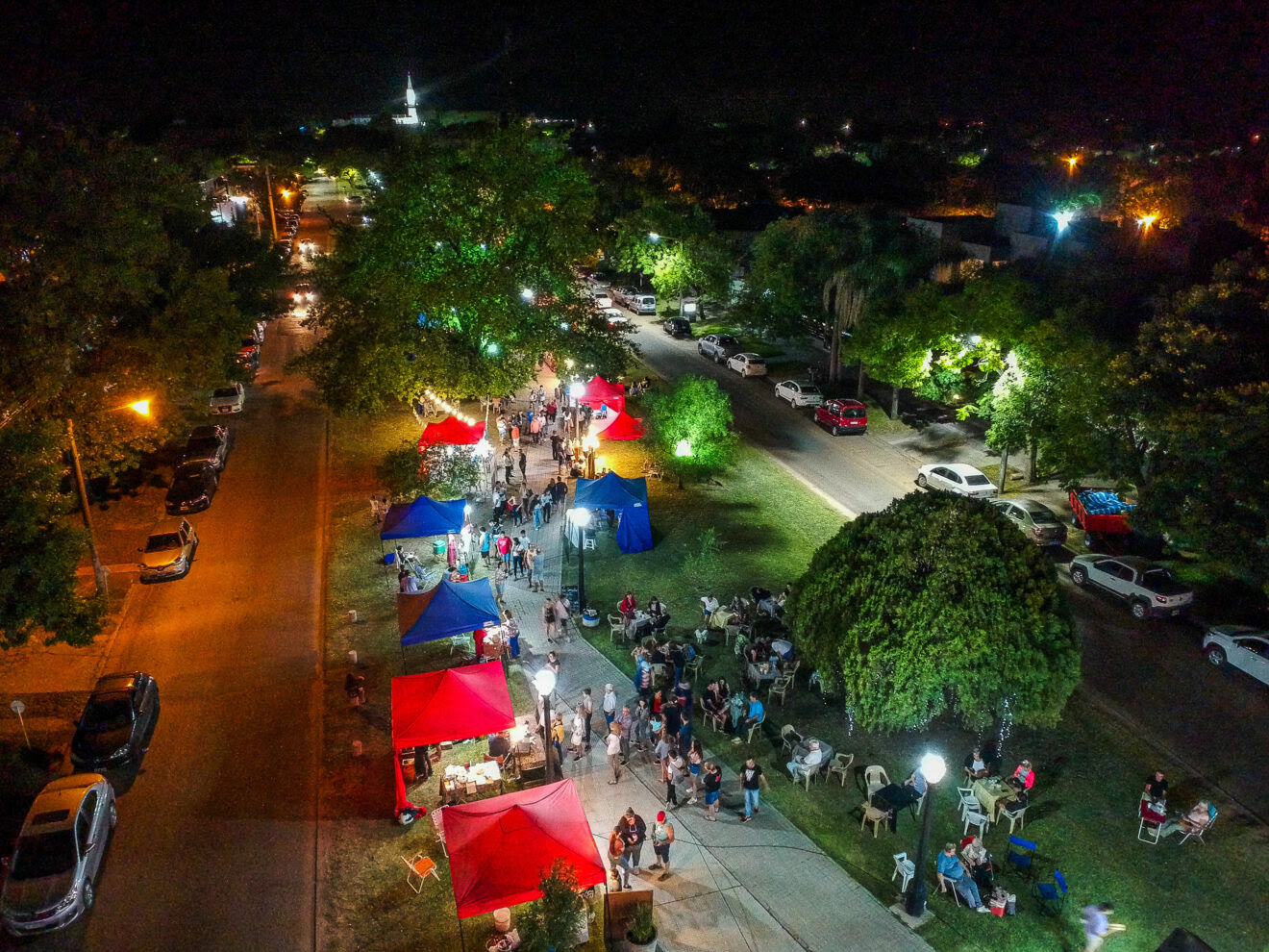 Se convoca a artistas callejeros a sumarse a la Feria Mucho Gusto