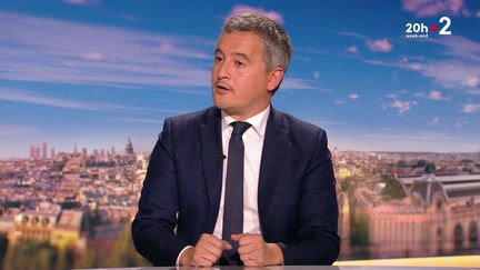 Budget 2025 : Gérald Darmanin affirme sur France 2 'soutenir Michel Barnier' mais estime qu'il faudra 'demander aux Français de travailler davantage'