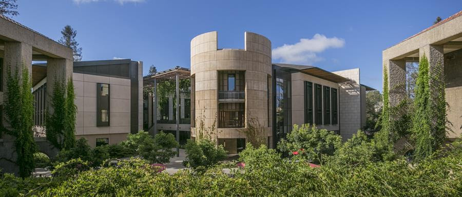 Photo of Stanford Law School