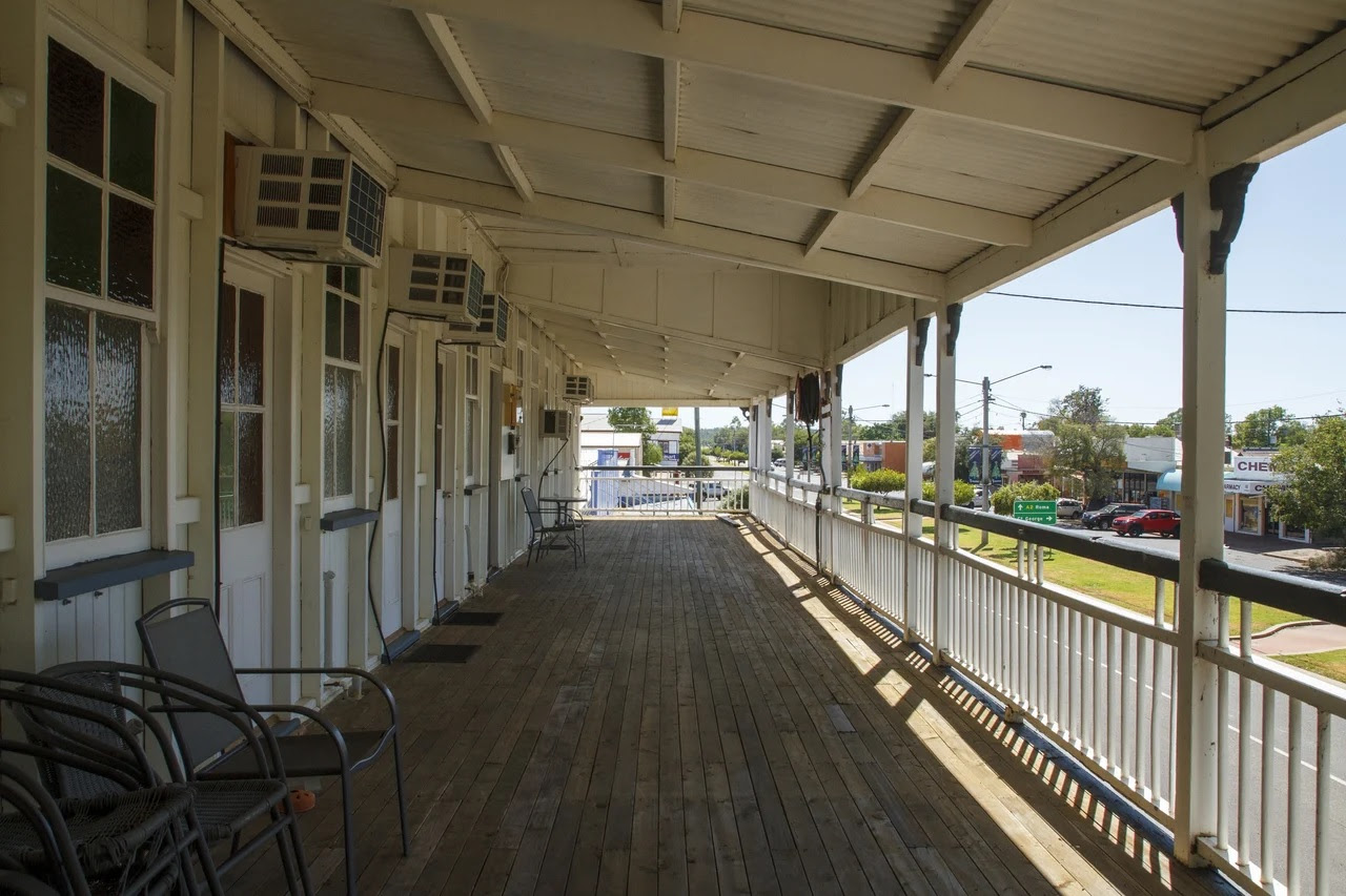 Western Hotel 93 Cambridge Street, Mitchell, Queensland, Australia, 4465