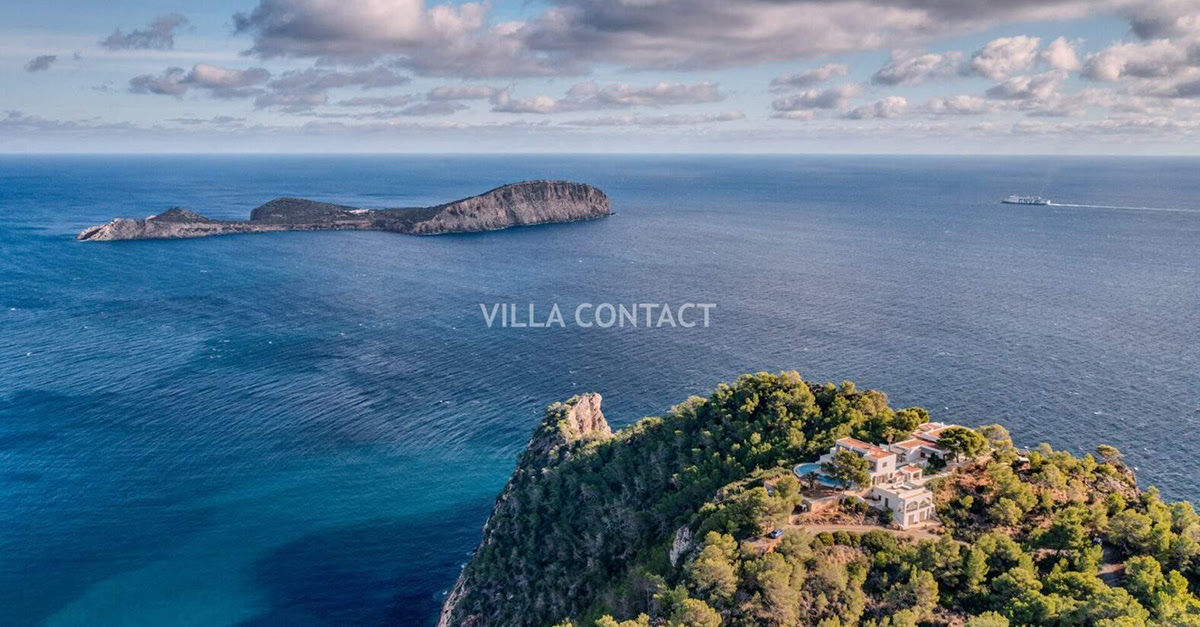 Villa con licencia turística en Ibiza.