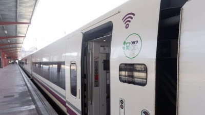 Un total de 1.853 trenes circularán desde Atocha y Chamartín durante el Puente de Mayo