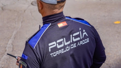 Torrejón.-El alcalde destaca dos actuaciones de la Policía Local con un detenido por robo y un torniquete a un arrestado