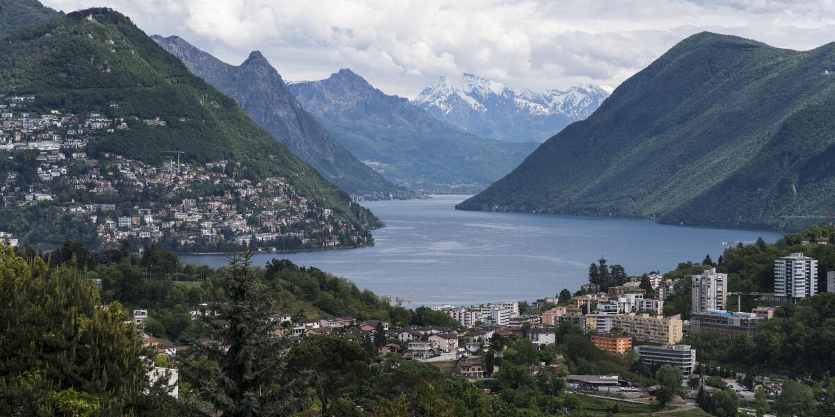 Tessin Hermann Hesse in Montagnola. Aussicht auf den Lago di Lugano.