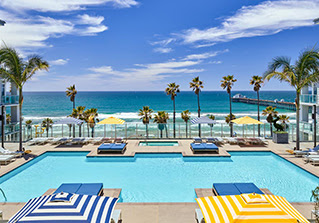 Oceanside hotel pool