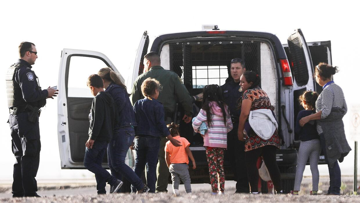 Bajan detenciones en la frontera durante el mes de abril