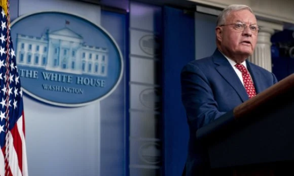 Keith Kellogg, former national security advisor to vice president Mike Pence, at a White House press briefing in September 2020 (© picture alliance / Associated Press / Andrew Harnik)