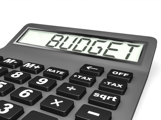 Budget Calculator - Unpslash.com