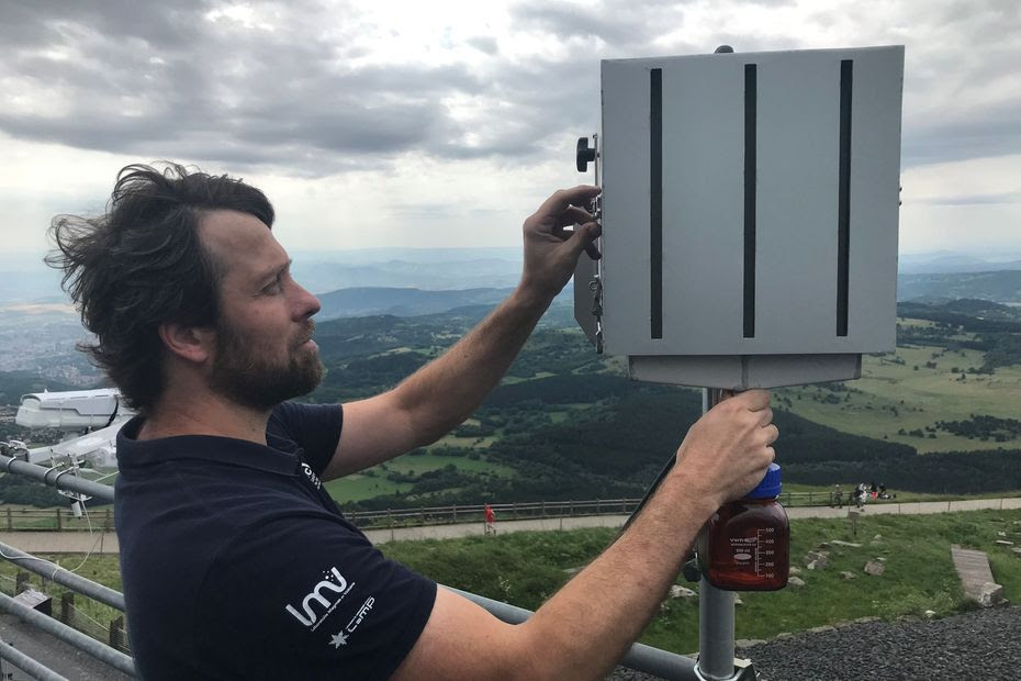 Aspirateur à nuages : découverte scientifique au sommet du puy de Dôme