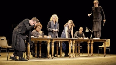 Teatros del Canal acoge 'Hécube, pas Hécube', una historia de una madre que denuncia el maltrato a su hijo autista