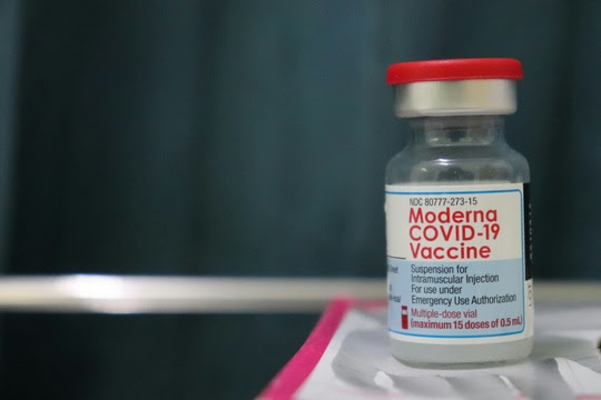 Moderna Vaccine - Unsplash.com 