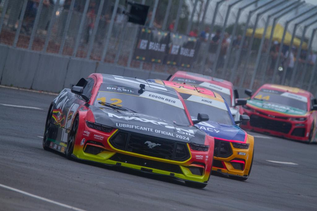 A NASCAR Brasil fez etapa inaugural do circuito oval do autódromo de Curvelo/MG (Luciano Santos / SiGCom)