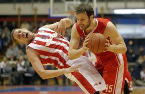 Vladimir Stimac (L) i Miro Bilan (D)  Crvena Zvezda - Cedevita kosarka ABA regionalna liga 4.1.1016. Januar 4. 2016. (credit image & photo: Pedja Milosavljevic / STARSPORT)
