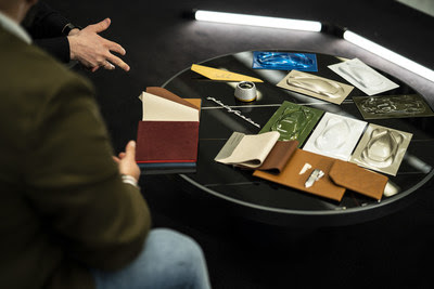 Clients can choose from the full range of personalisation options in the Battista Atelier in Cambiano, including interior and exterior colour combinations, materials and specifications. Clients can choose from the full range of personalisation options in the Battista Atelier in Cambiano, including interior and exterior colour combinations, materials and specifications.