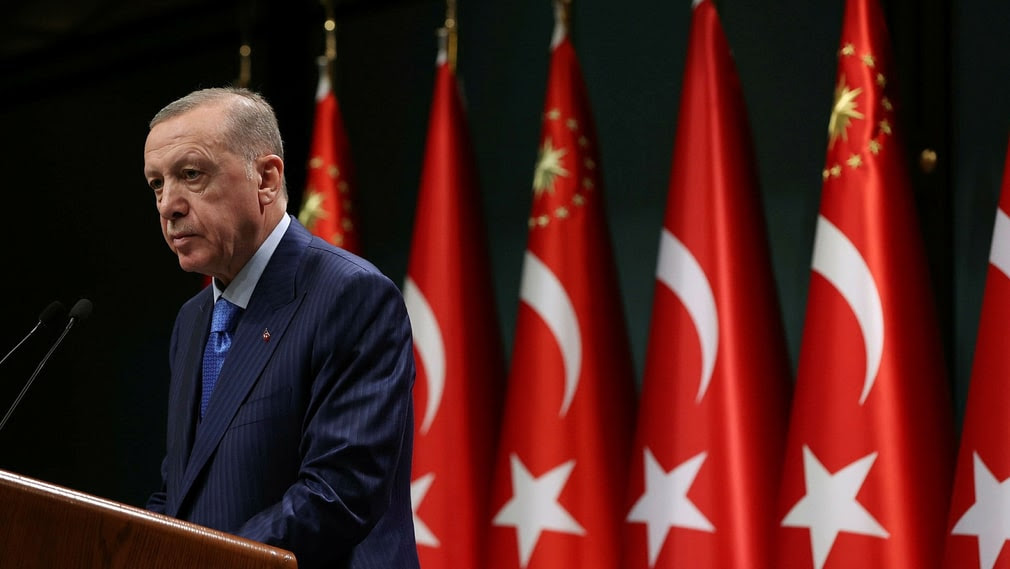 Turkish President Erdogan has said that he does not intend to admit Sweden and Finland into NATO.