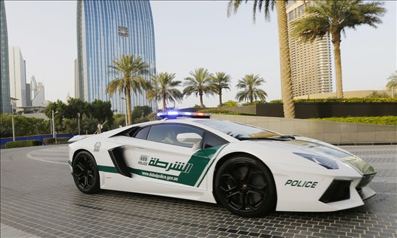 Hình ảnh Những chiếc xe cảnh sát hấp dẫn nhất thế giới số 2