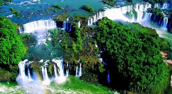 iguacu 2 entre os parques nacionais mais bonitos do brasil