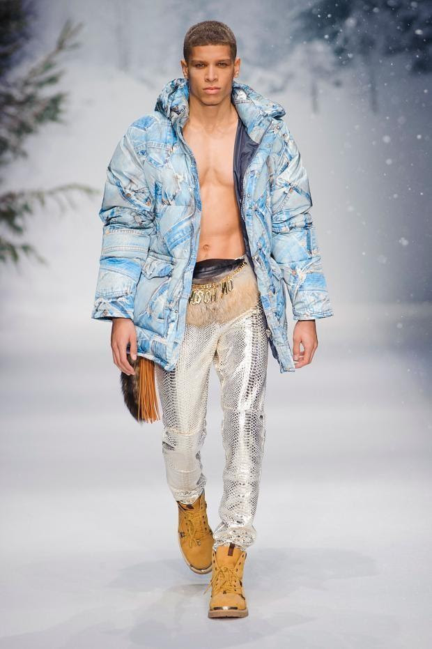 Moschino Autumn Fall Winter 2015 Lfw7